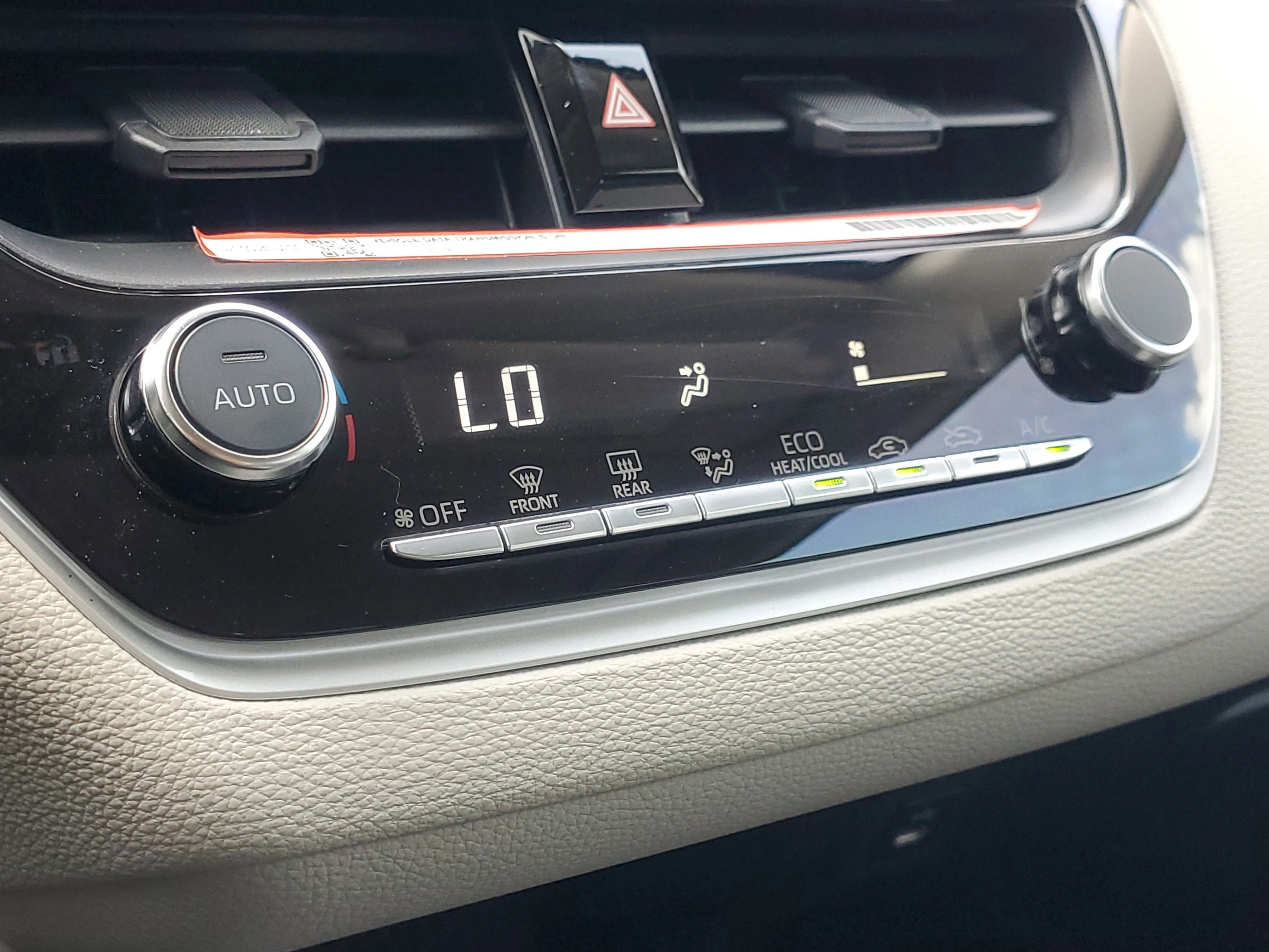 Used 2025 Midnight Black Metallic Toyota LE image 27