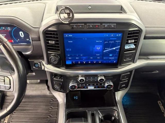 Used 2023 Silver Ford Lariat image 30