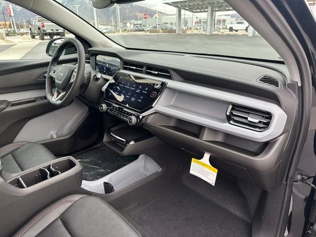 New 2027 Mosaic Black Metallic Chevrolet RS image 20