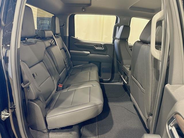2026 GMC Sierra 1500 SLT - Photo 61