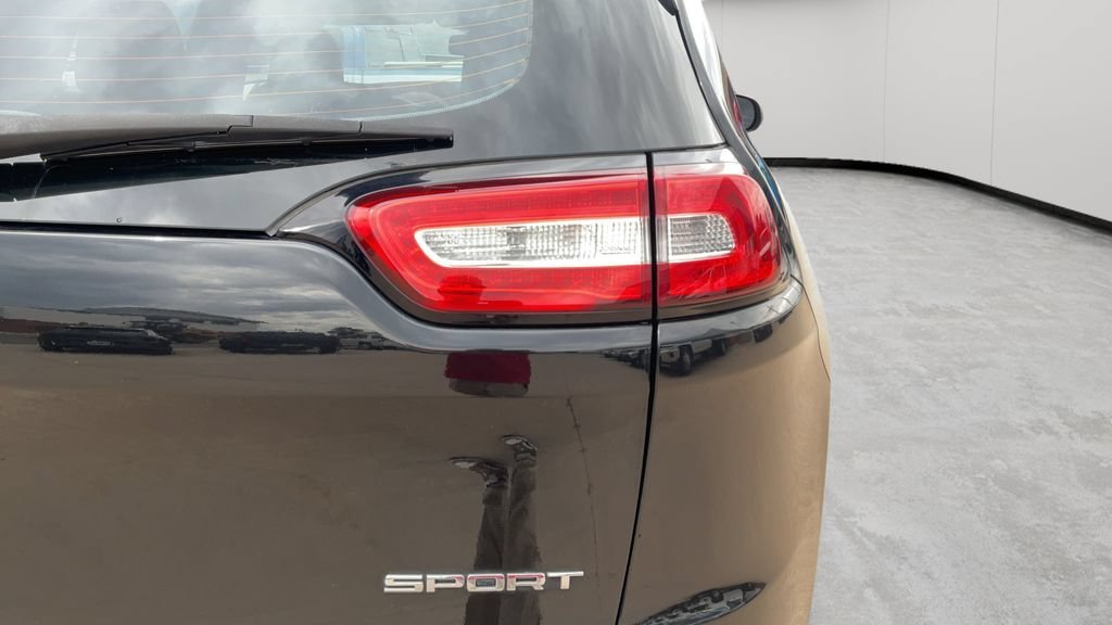 Used 2016 None Jeep Sport image 49