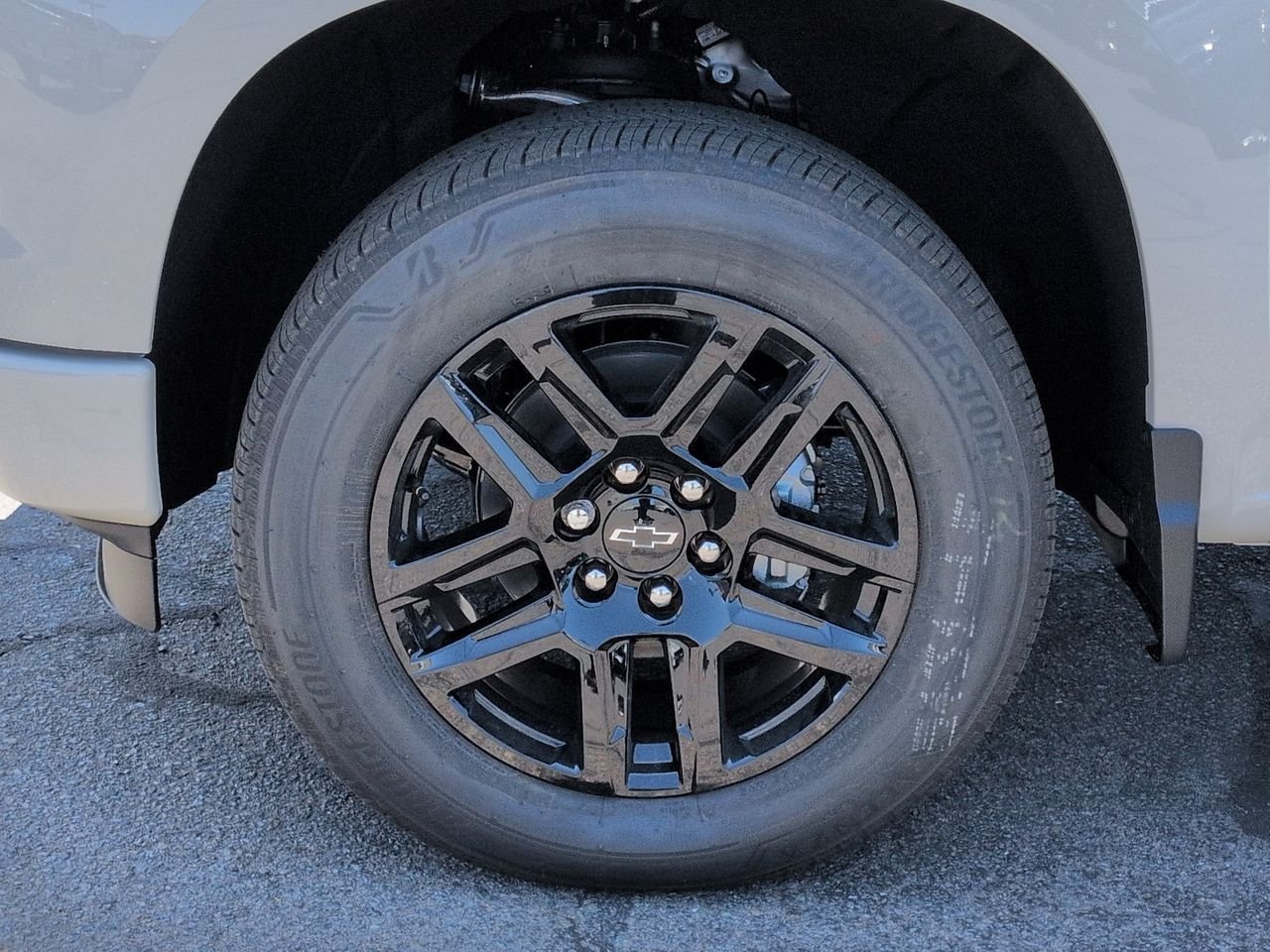New 2026 White Sands Chevrolet RST image 34