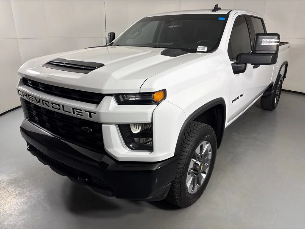 Certified Used 2023 Summit White Chevrolet Custom image 5