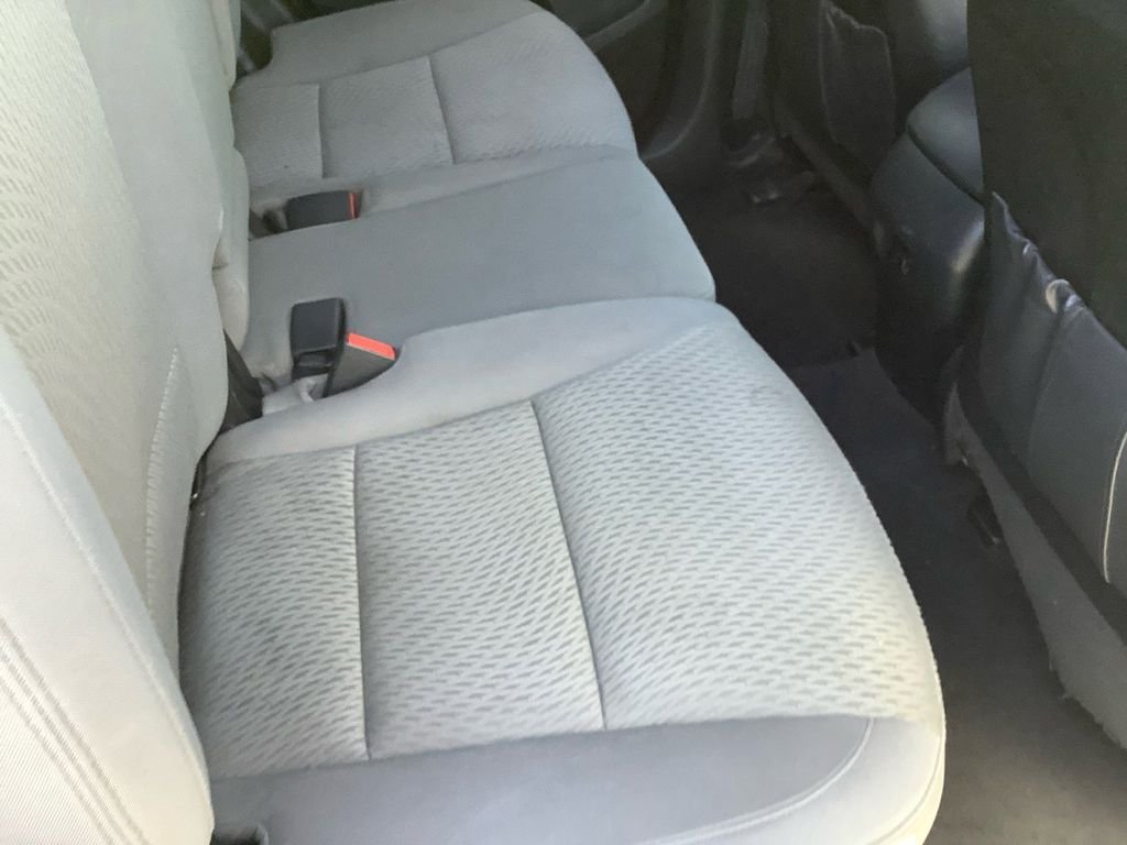 Used 2018 Silver Hyundai 2.4 Base image 17