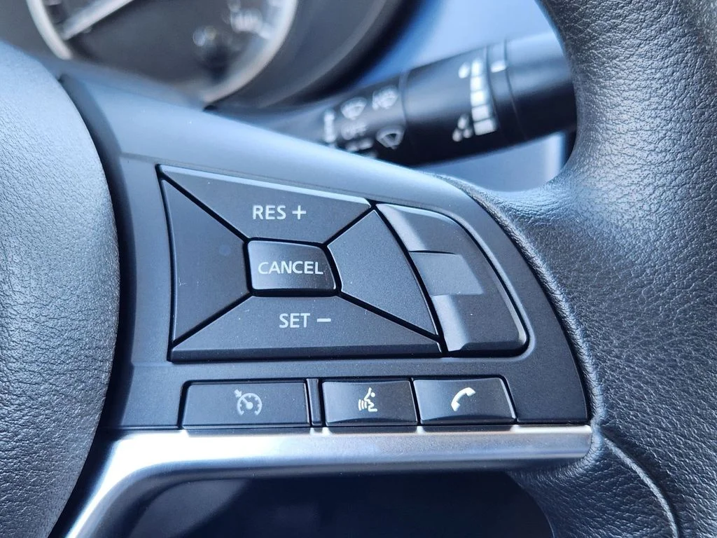 2025 Nissan Versa Sedan SV - Photo 19