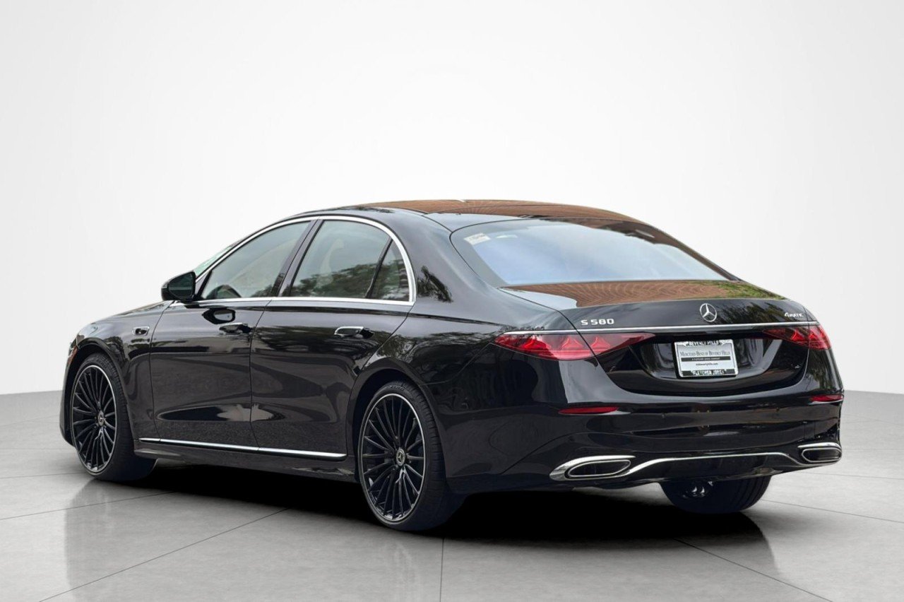 New 2027 Black Mercedes-Benz S 580 4MATIC® Sedan image 3