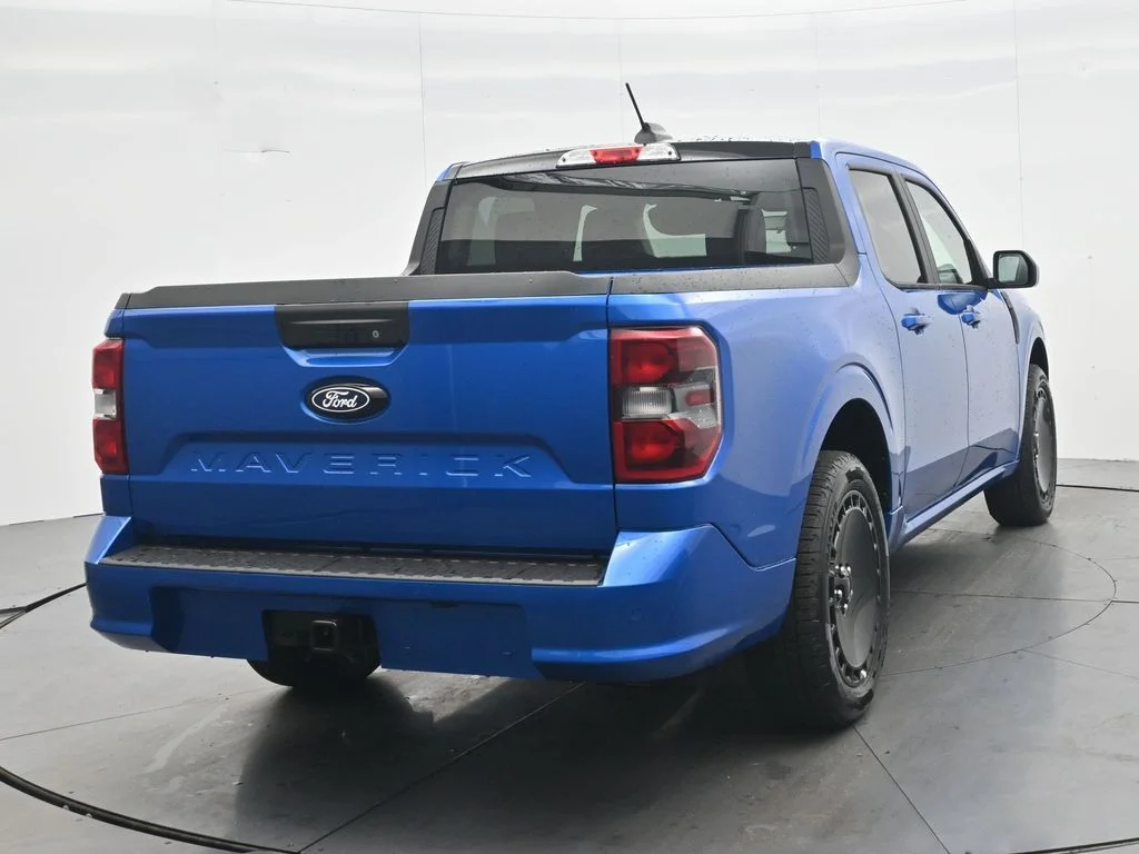 New 2026 Velocity Blue Ford Lobo™ image 8