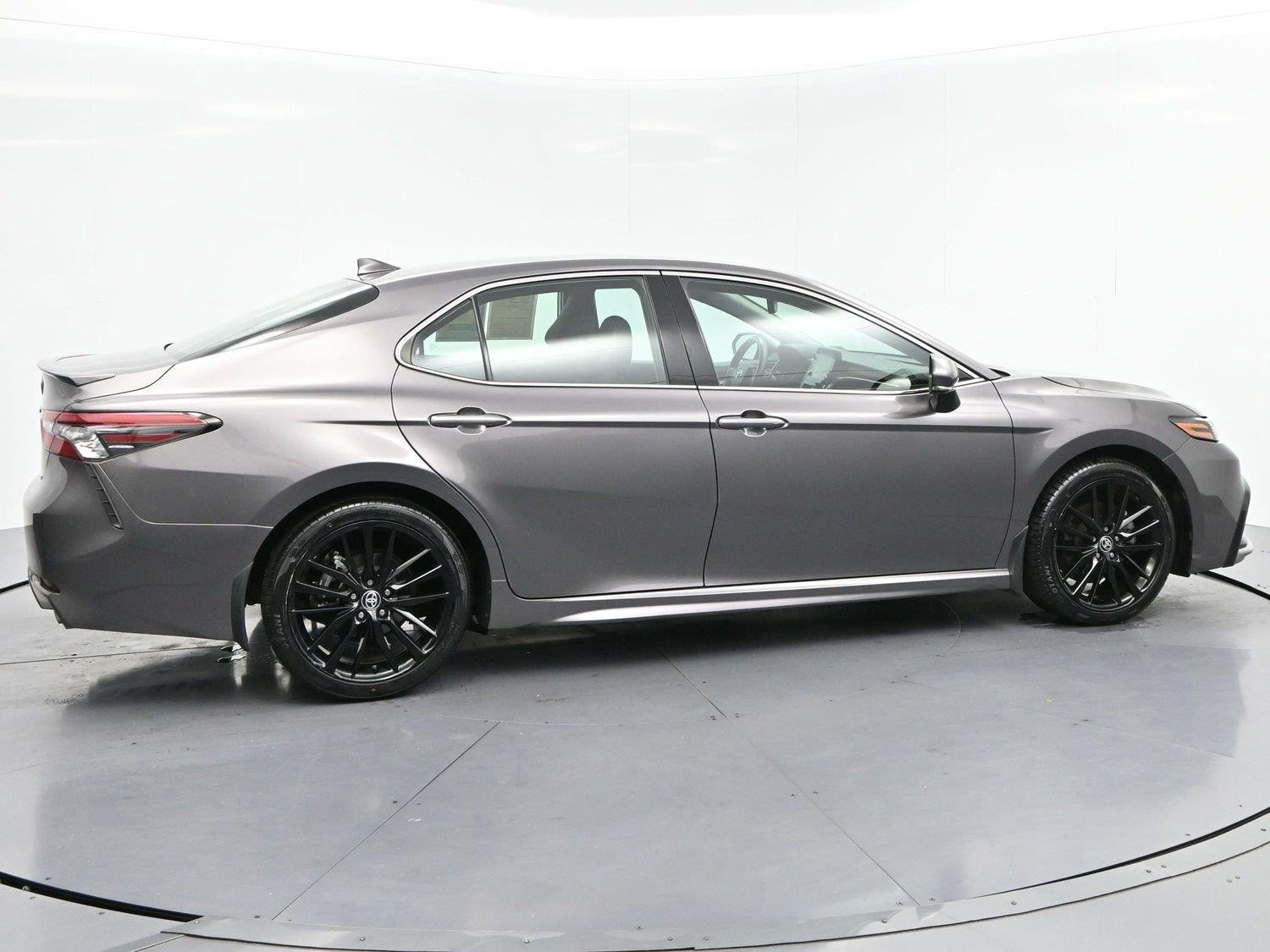 Used 2022 Predawn Gray Mica Toyota XSE image 8