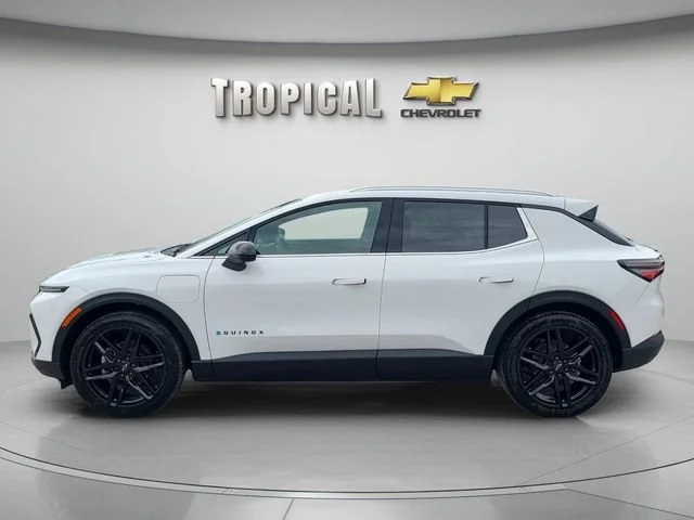 New 2026 Summit White Chevrolet LT image 2