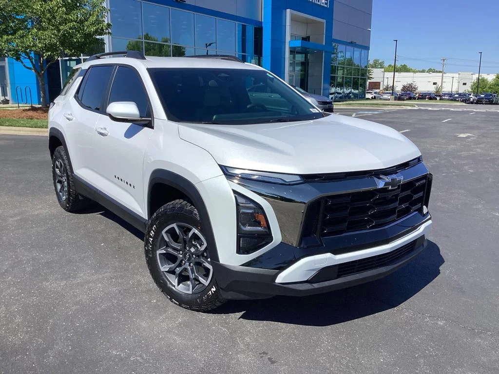 New 2026 Polar White Tricoat Chevrolet ACTIV image 7