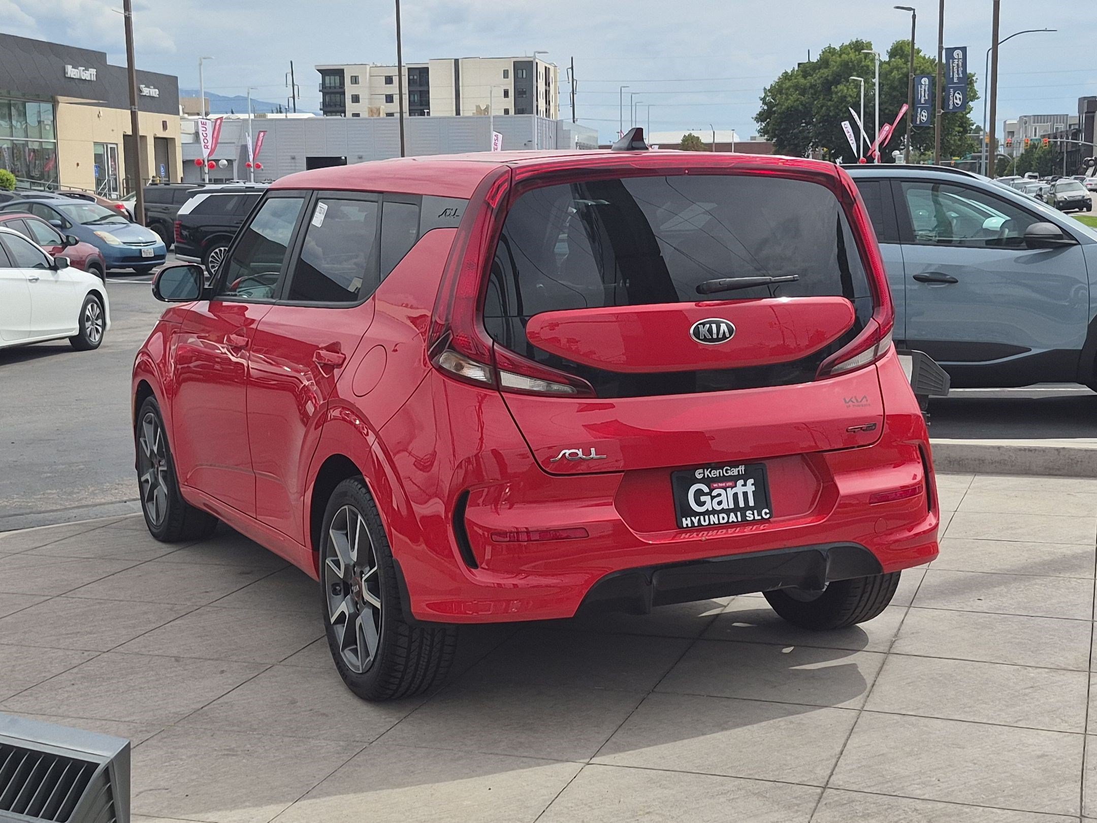 Used 2020 Inferno Red Kia GT-Line image 5