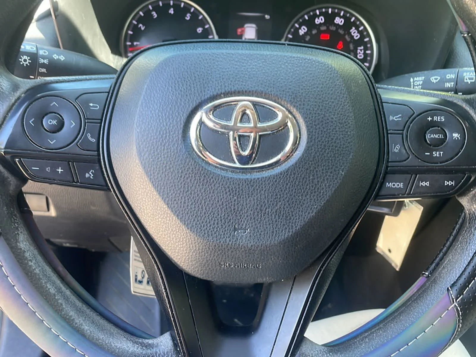 Certified Used 2022 Magnetic Gray Metallic Toyota LE image 16