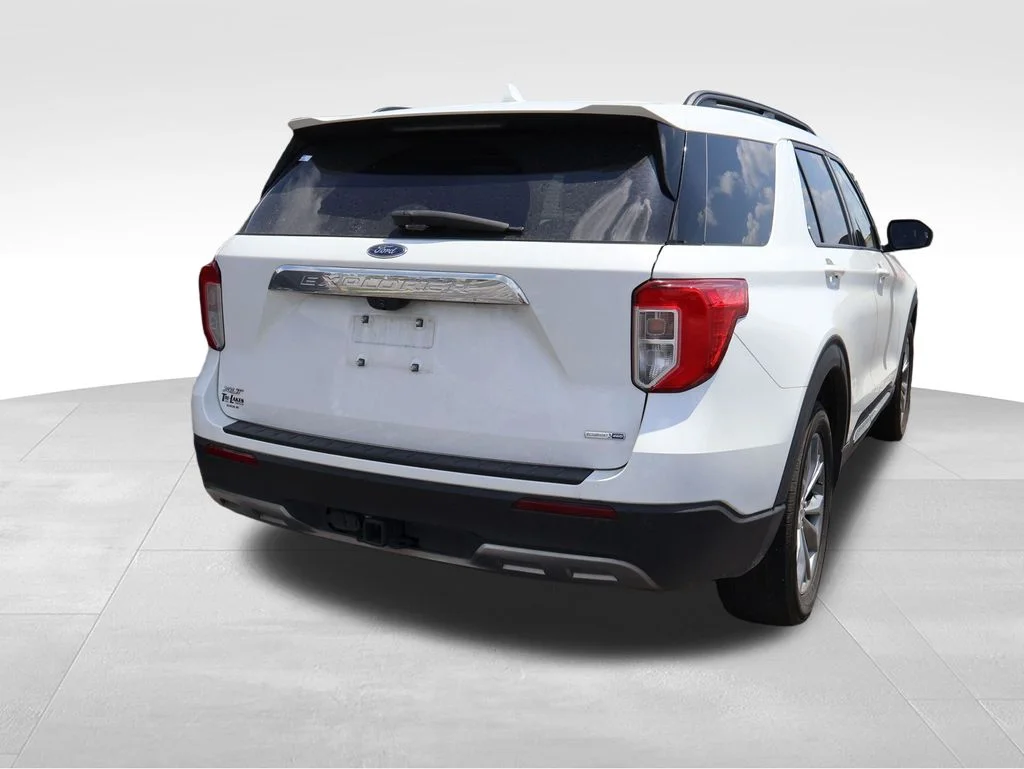 Used 2020 White Metallic Ford XLT image 17