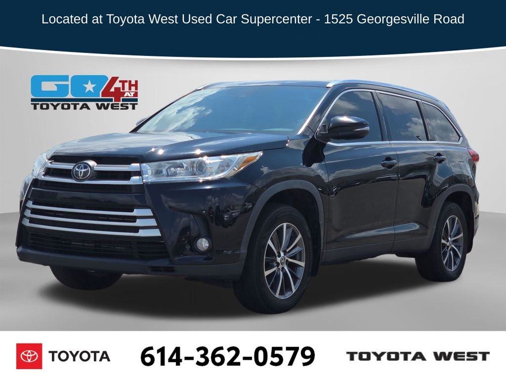 Used 2019 Black Toyota XLE image 1