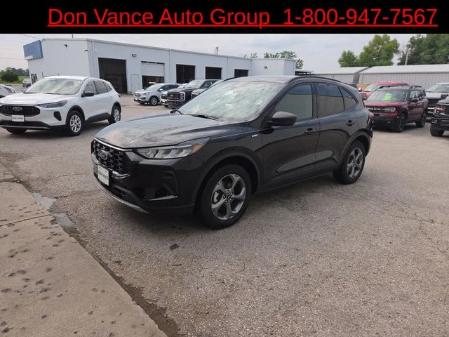 Used 2025 Black Ford ST-Line image 1