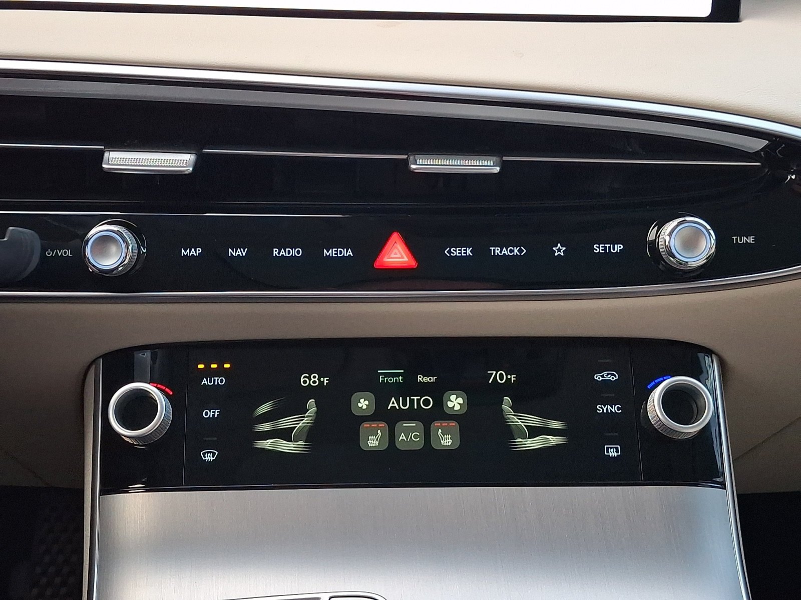 Certified Used 2026 Mauna Red Genesis 2.5T Select image 16