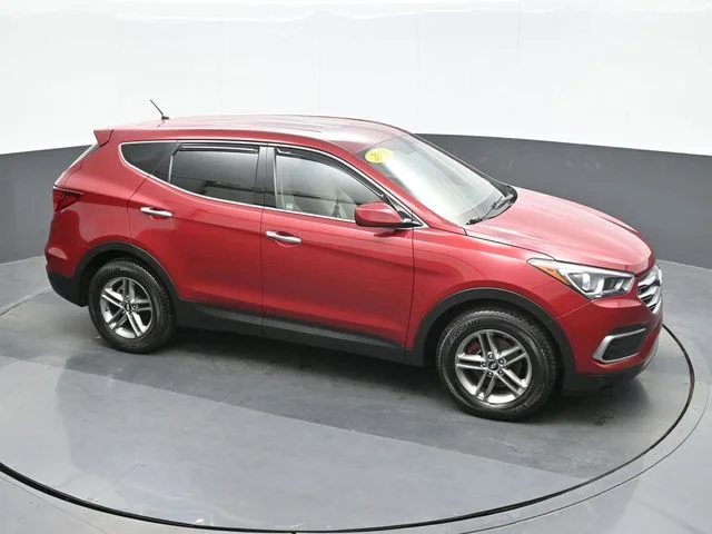 Used 2018 Red Hyundai 2.4 Base image 15