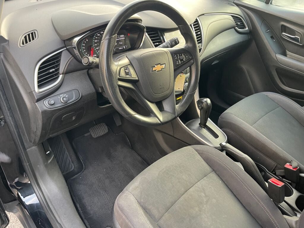 Used 2019 Mosaic Black Metallic Chevrolet LS image 5
