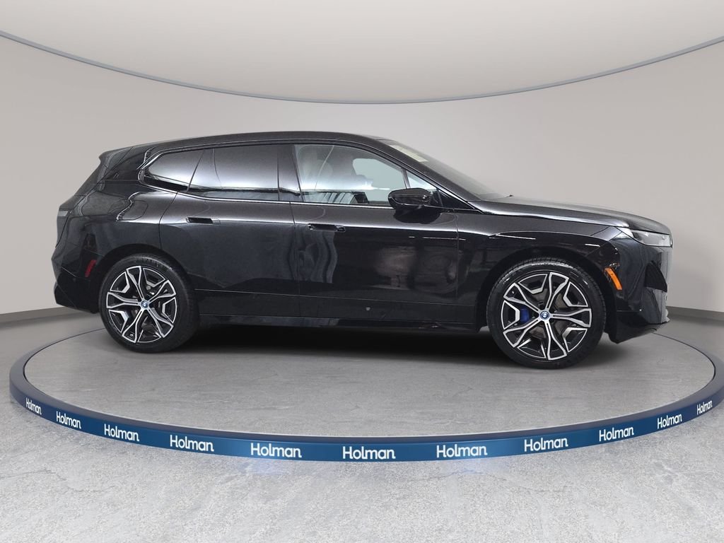 Used 2024 Black Sapphire Metallic BMW xDrive50 image 3