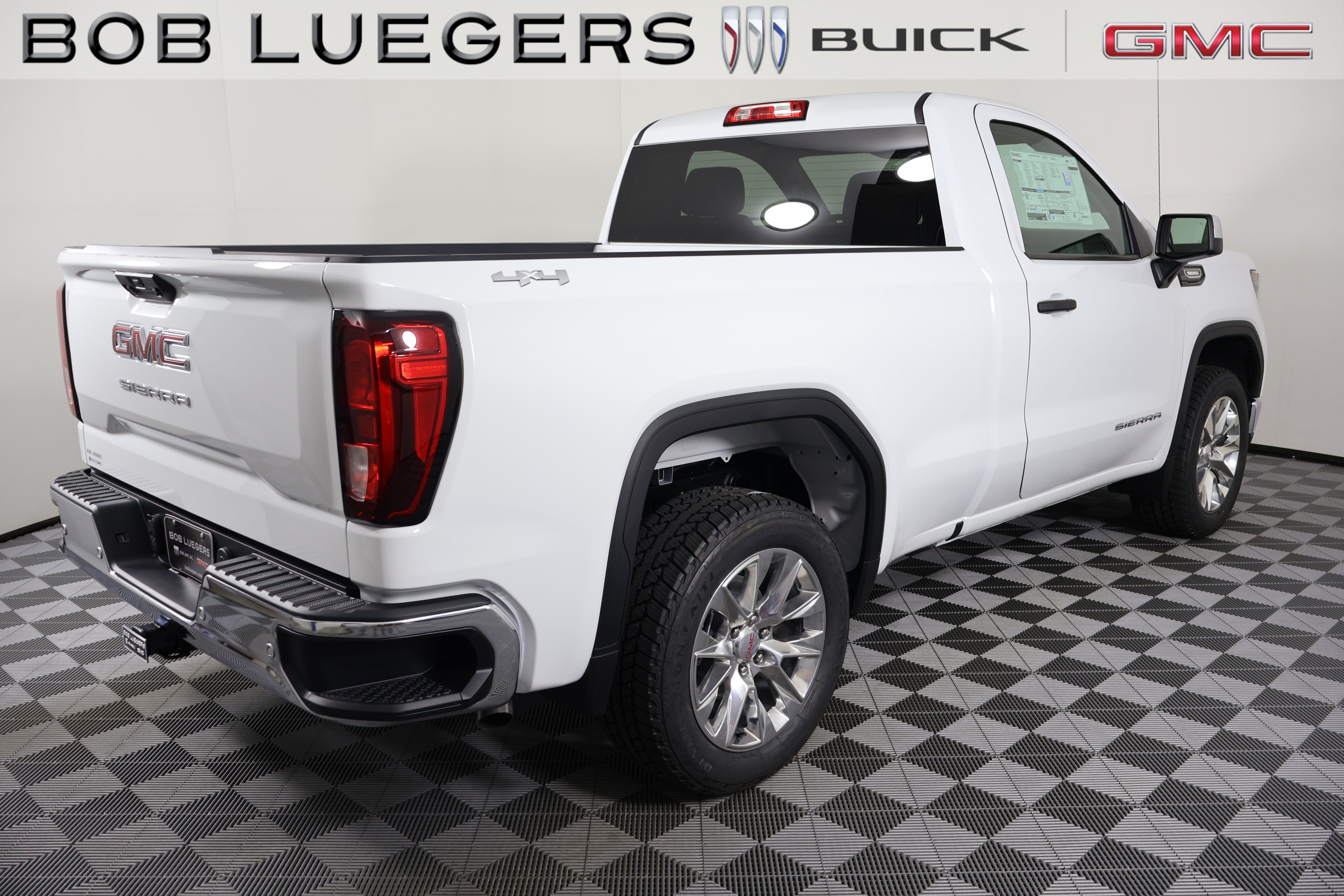 2026 GMC Sierra 1500 Pro - Photo 9