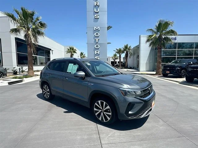 2022 Volkswagen Taos SE