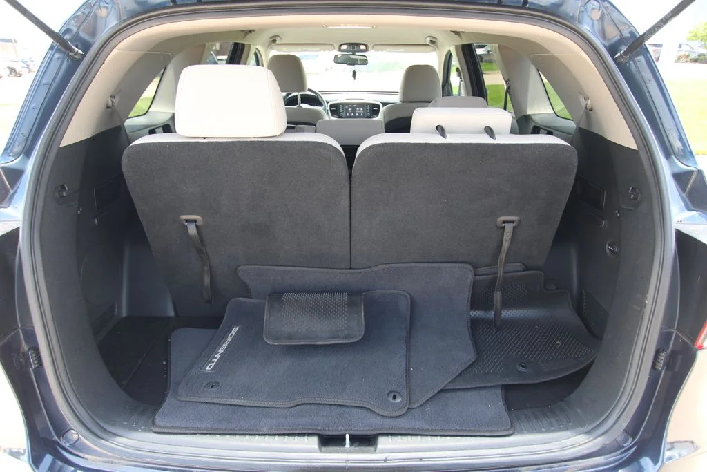 Used 2019 Blue Kia LX image 15