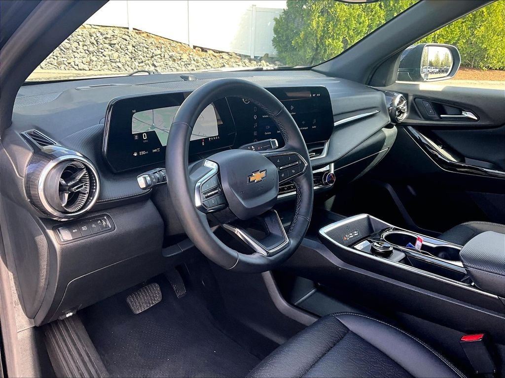 Used 2026 Black Chevrolet LT image 8