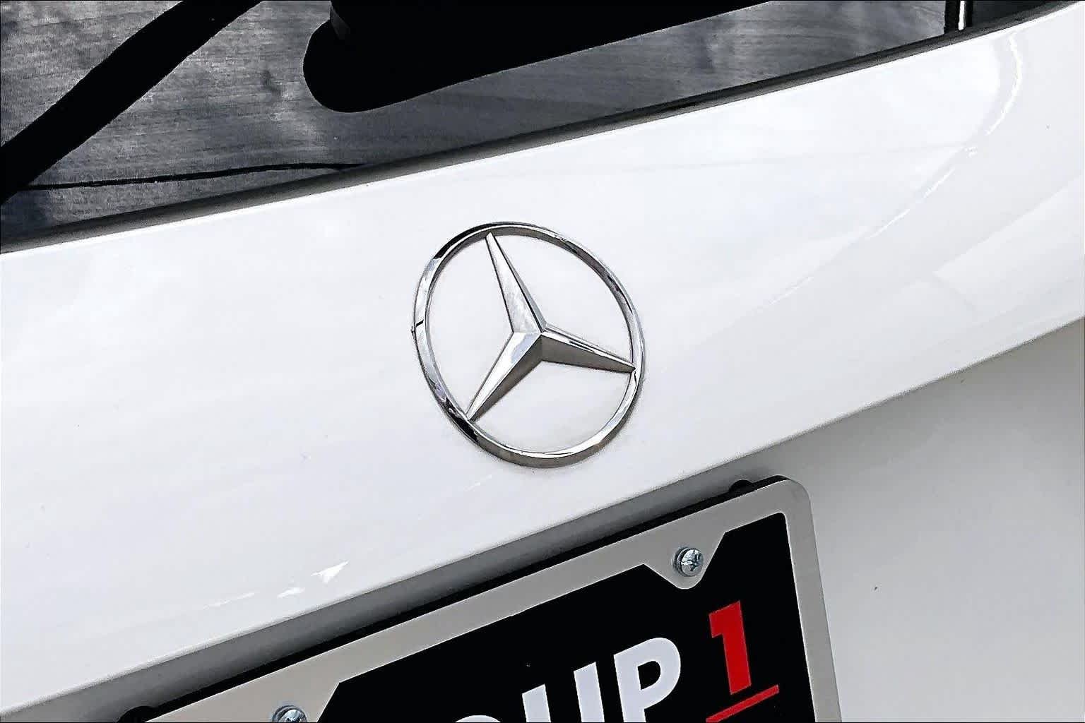 Used 2023 Polar White Mercedes-Benz GLA 250 image 31