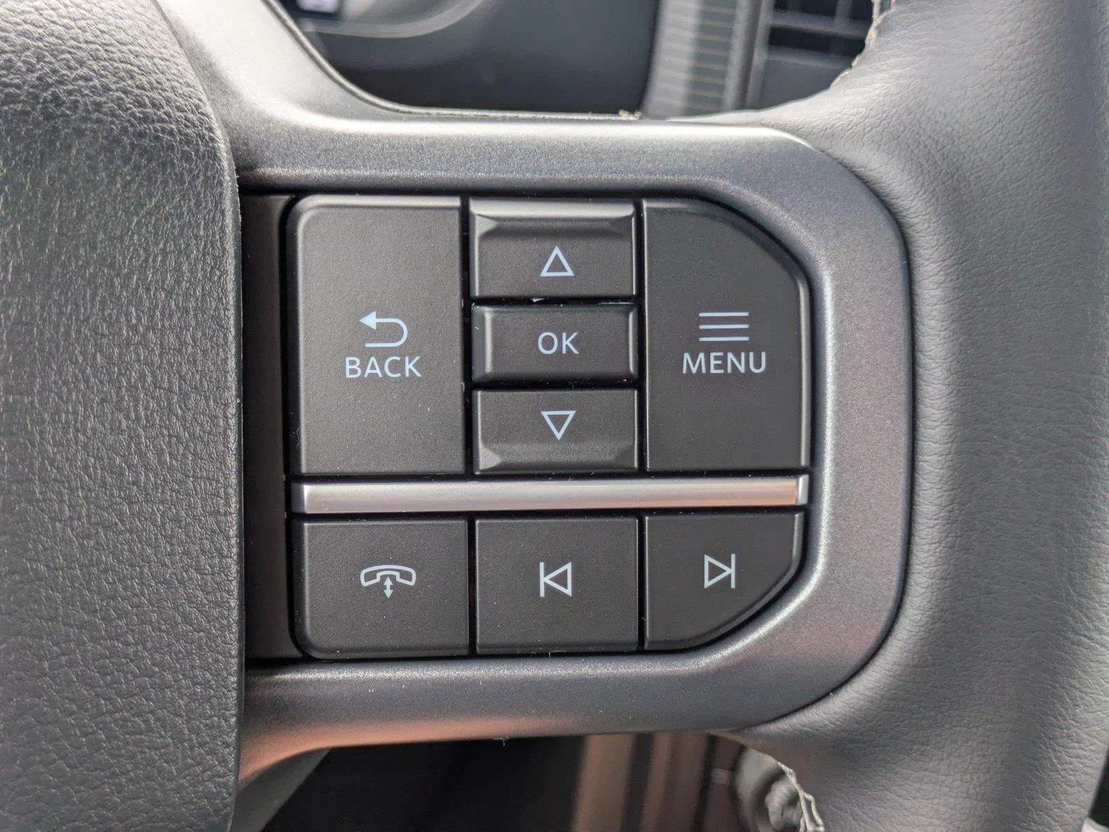 New 2026 Carbonized Gray Metallic Ford Lariat® image 30
