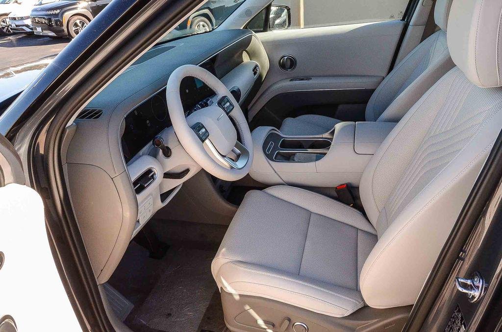 New 2026 Silver Hyundai SEL Premium AWD image 20