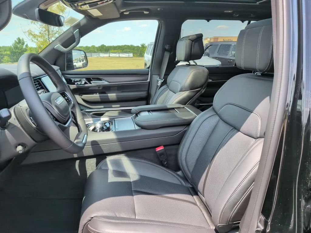 New 2026 High Gloss Black Jeep Grand Wagoneer image 17