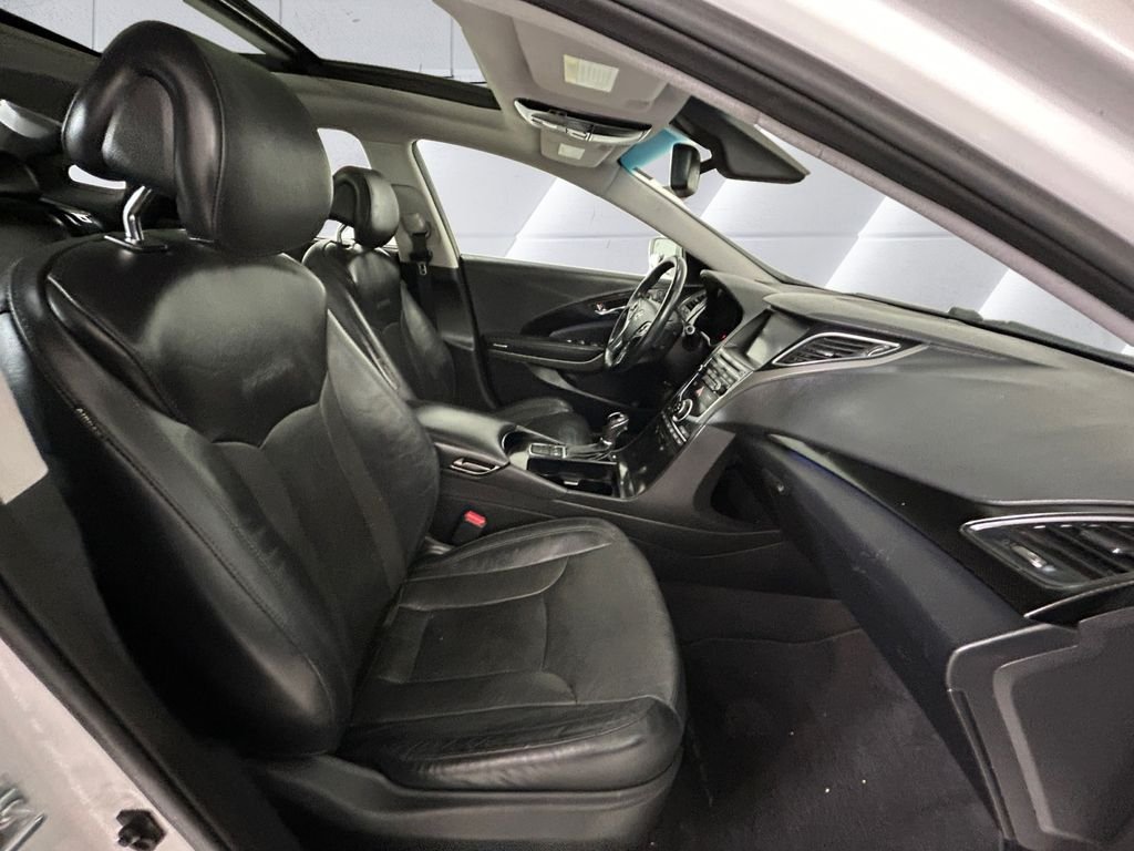 Used 2016 White Hyundai Limited image 13