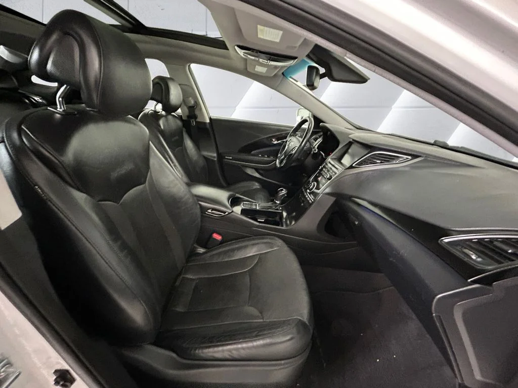 Used 2016 White Hyundai Limited image 13