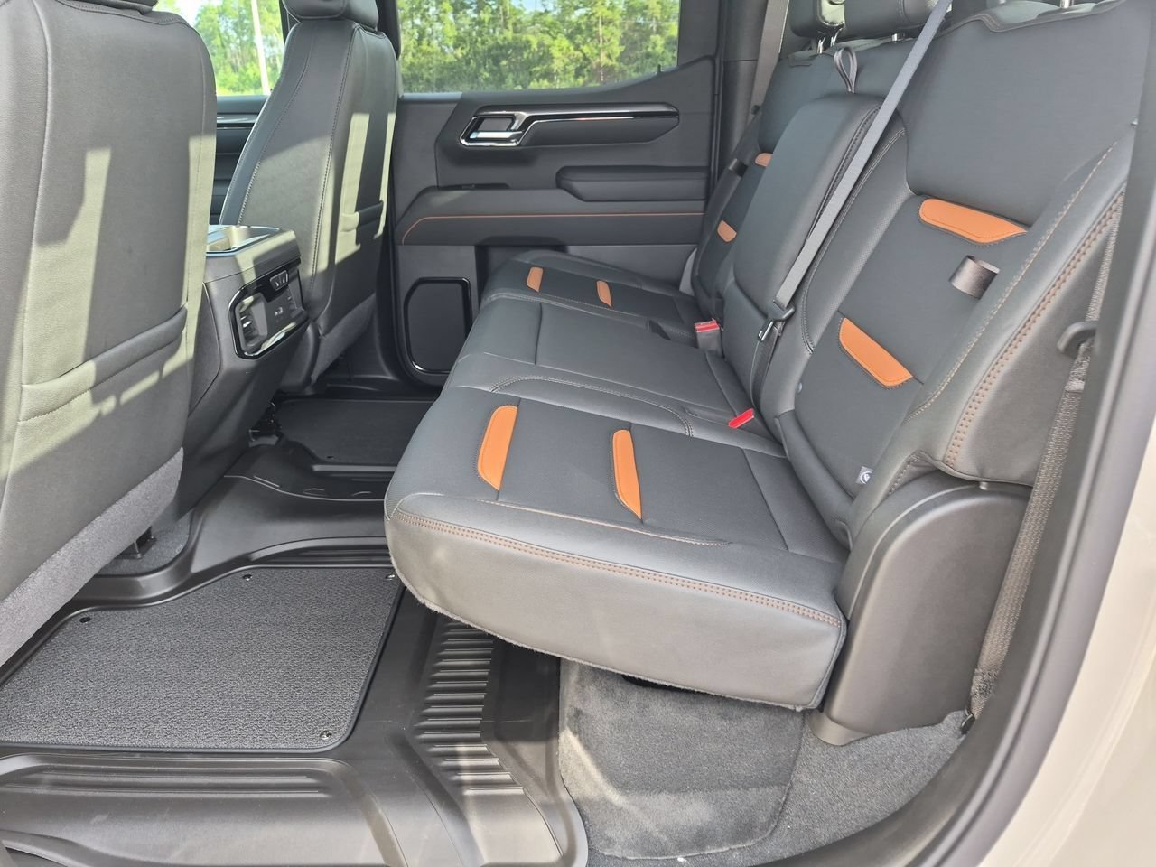 2026 GMC Sierra 1500 AT4 - Photo 22
