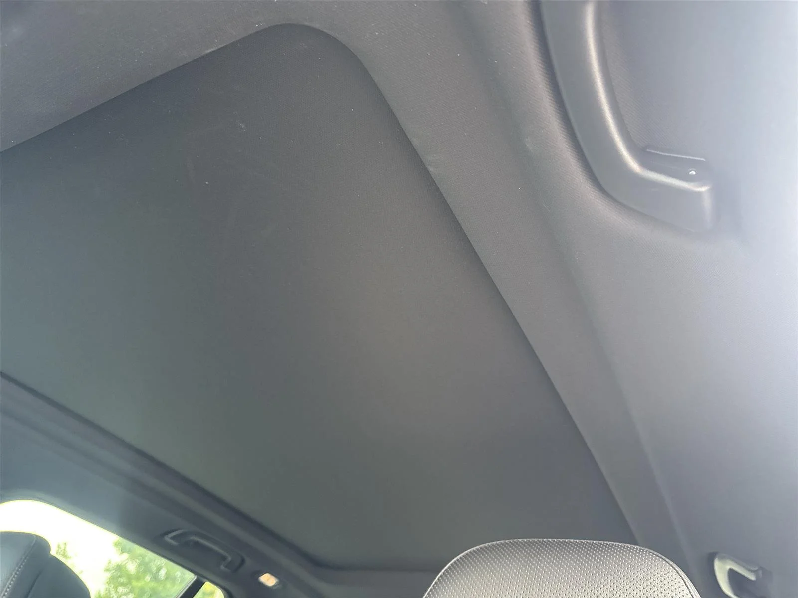 Used 2026 Skyscraper Grey Metallic BMW sDrive40i image 29