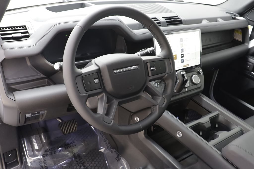 New 2026 Fuji White LAND ROVER X-Dynamic SE image 8