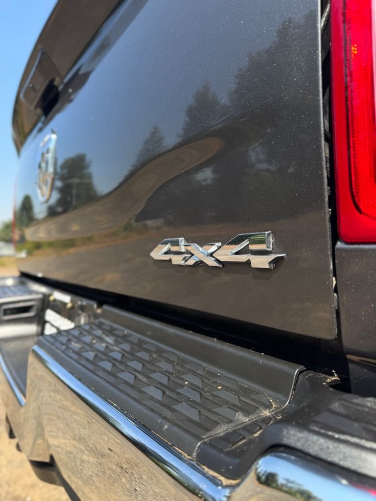 Used 2021 Granite Crystal Metallic Clearcoat Ram Big Horn image 48