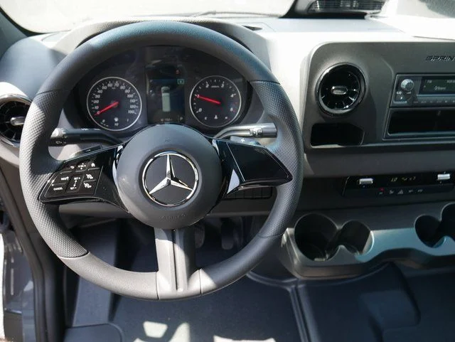 2025 Mercedes-Benz Sprinter Cargo Van Base - Photo 9