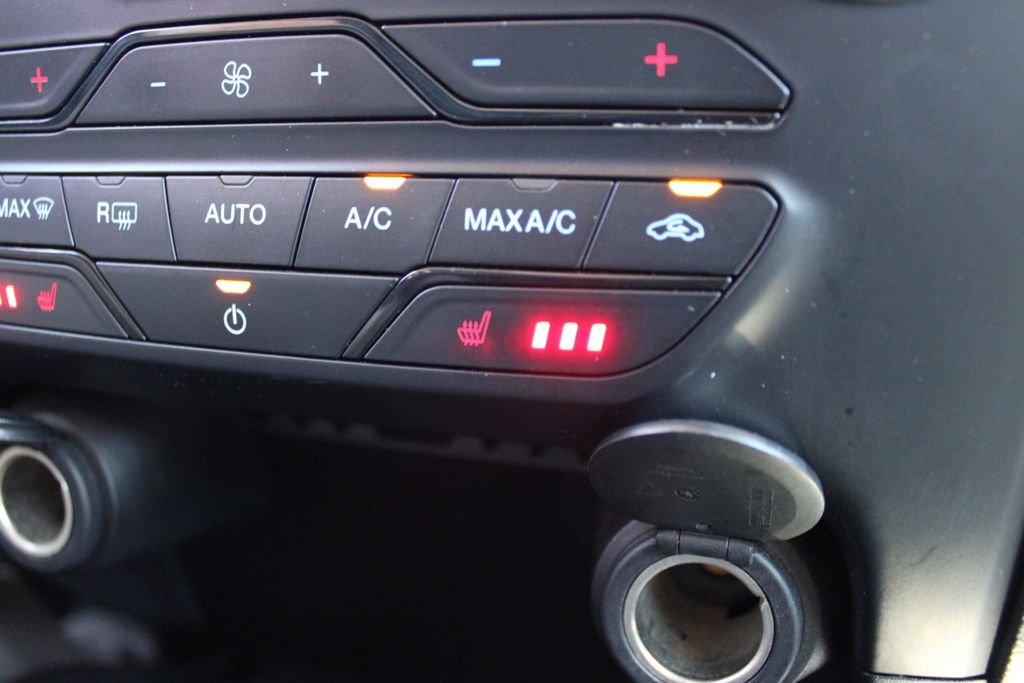 Used 2019 Gray Ford XLT image 14