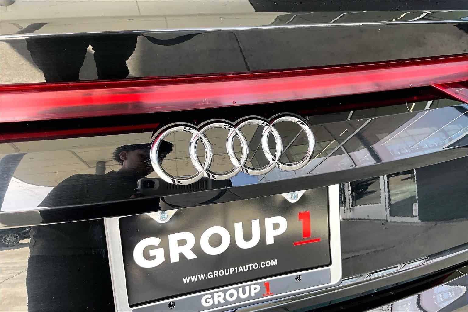 Used 2023  Audi Premium image 9