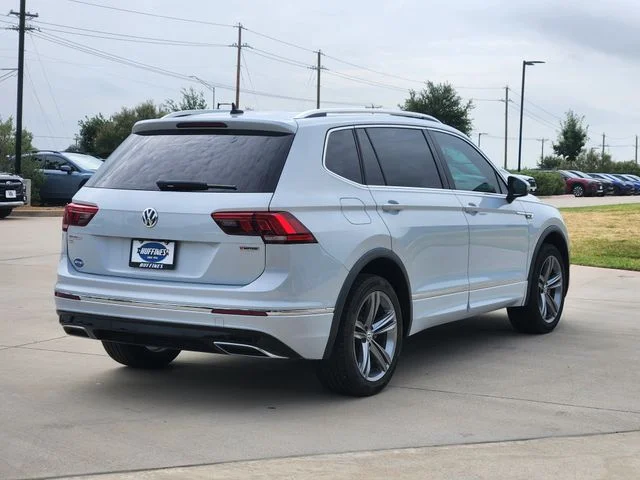 Used 2019 White Volkswagen 2.0T SEL R-Line image 7
