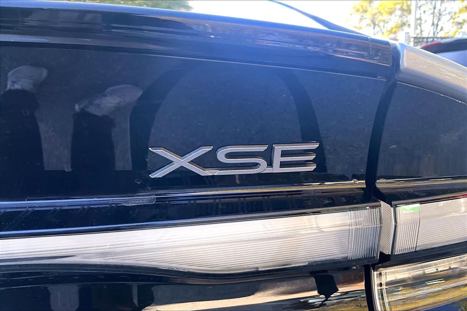 Used 2024 Cutting Edge Toyota XSE image 9