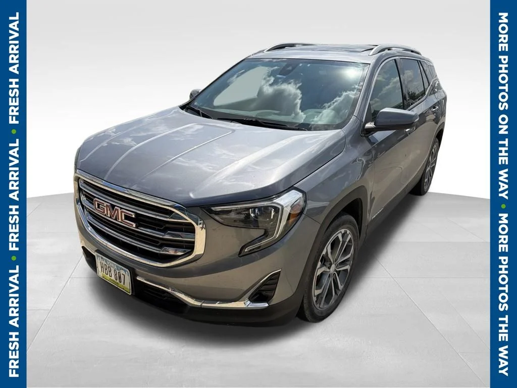 Used 2018 Gray GMC SLT image 1