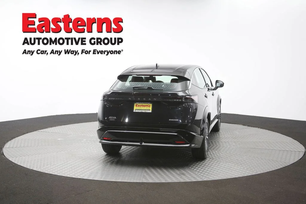 Used 2023 Black Nissan ENGAGE image 39