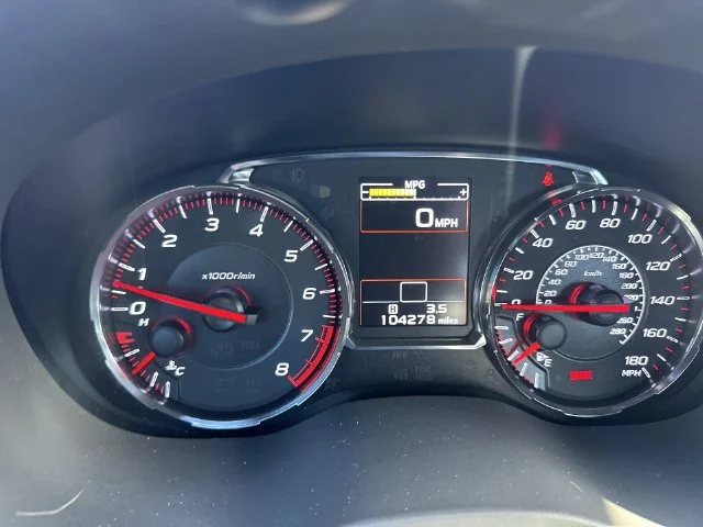 Used 2018 White Subaru  image 16