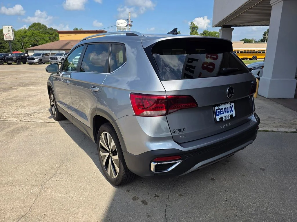Used 2024 Silver Volkswagen 1.5T SE image 5
