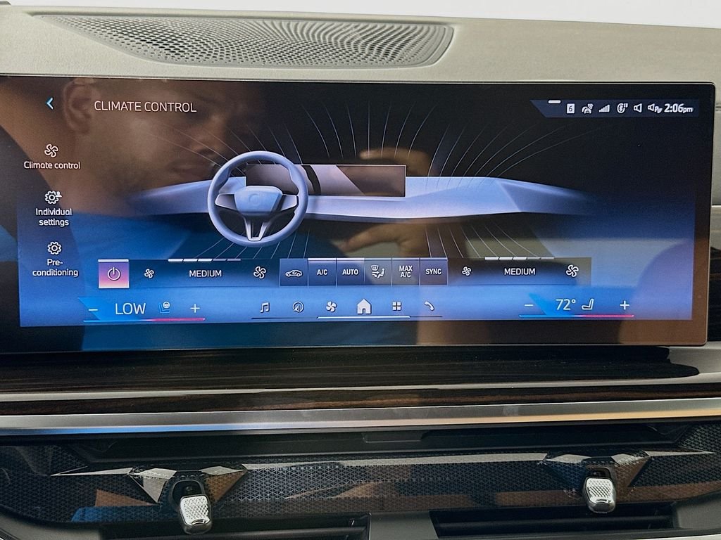 New 2026 Tanzanite Blue II Metallic BMW xDrive40i image 14