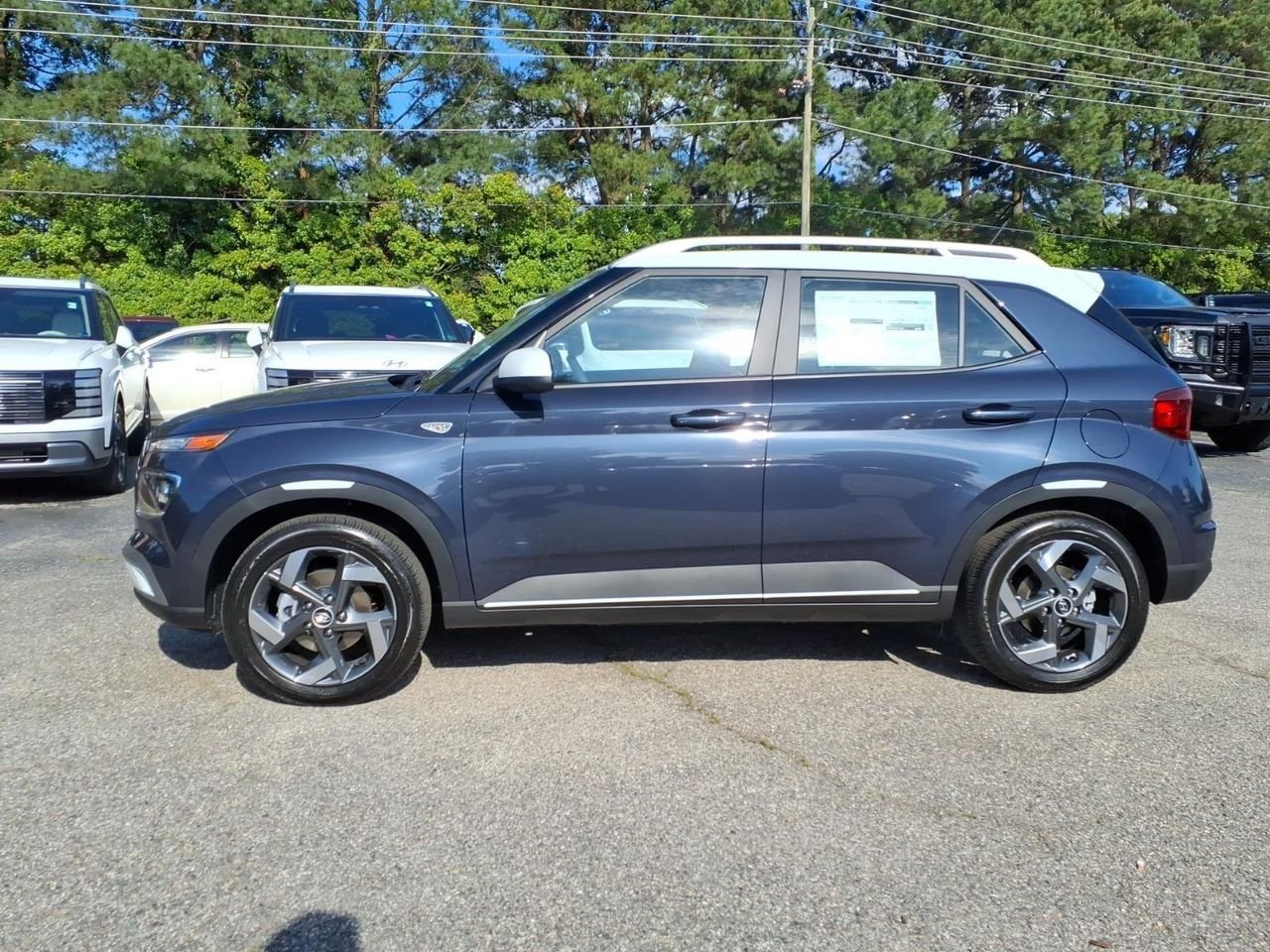 New 2026 Denim w/White Roof Hyundai SEL w/Two-Tone Roof image 10