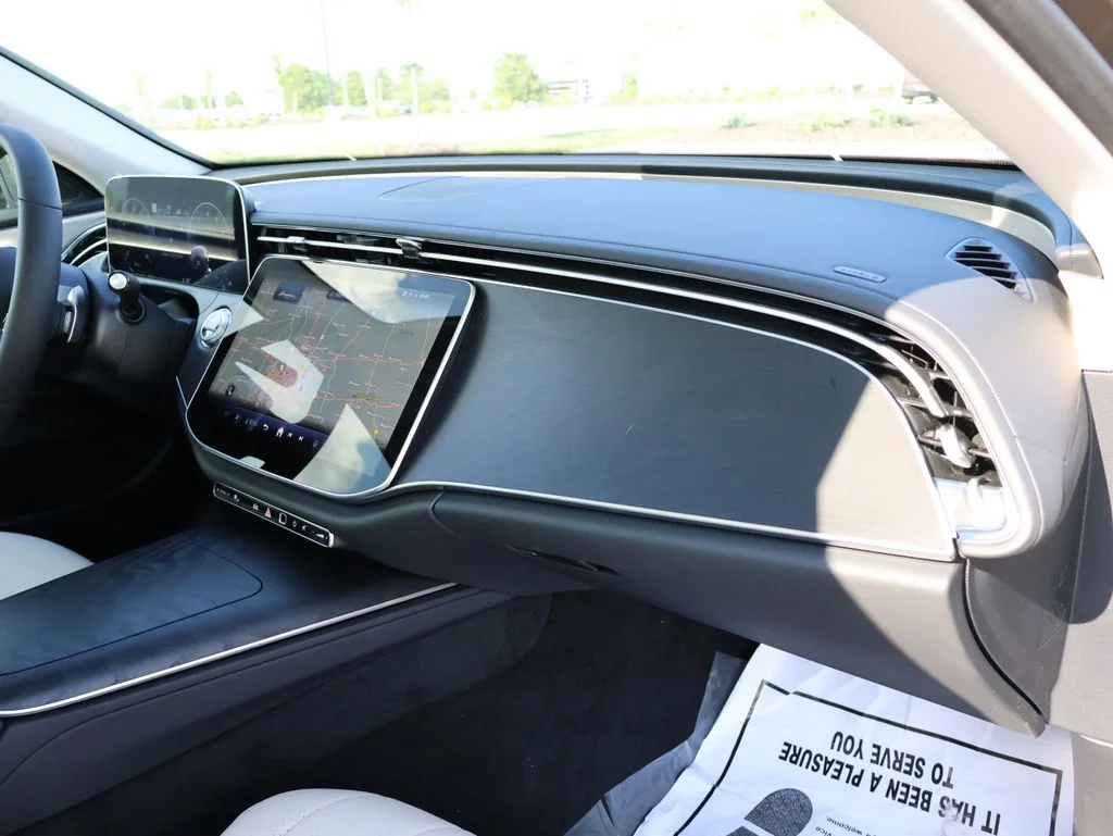 New 2026 Brown Mercedes-Benz E 350 image 9