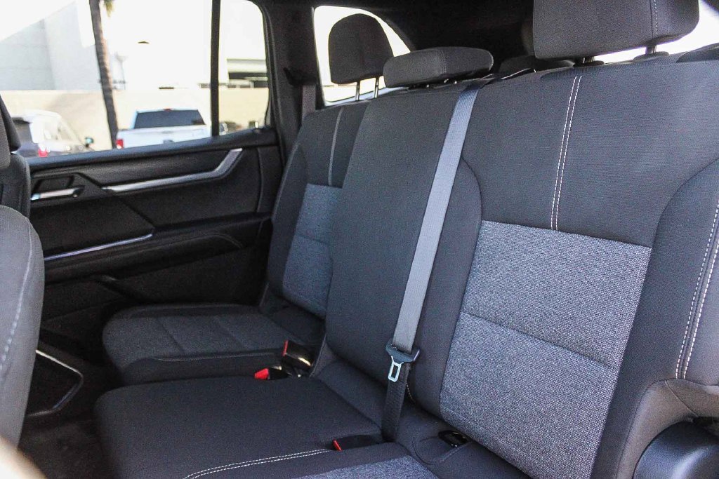 2026 GMC Acadia Elevation - Photo 18